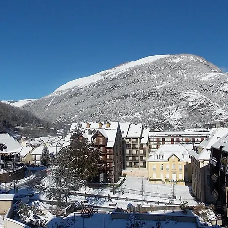 Terrasses D'etigny Bagnères-de-Luchon